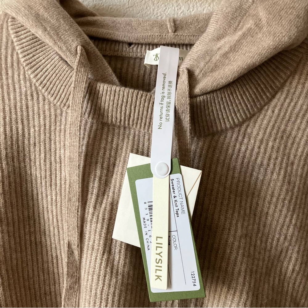 NWT Lilysilk Eshe 2-in-1 100% Cashmere Detachable Hoodie Sweater in Beige M - Picture 6 of 10